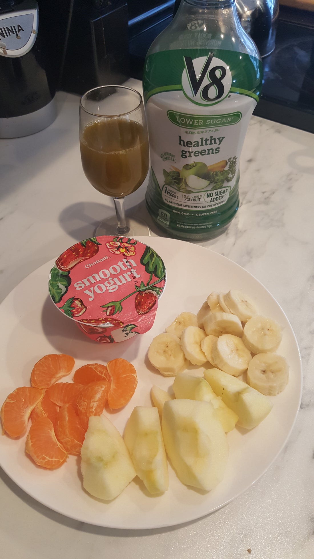 Fruit and Yogurt Breakfast Plate